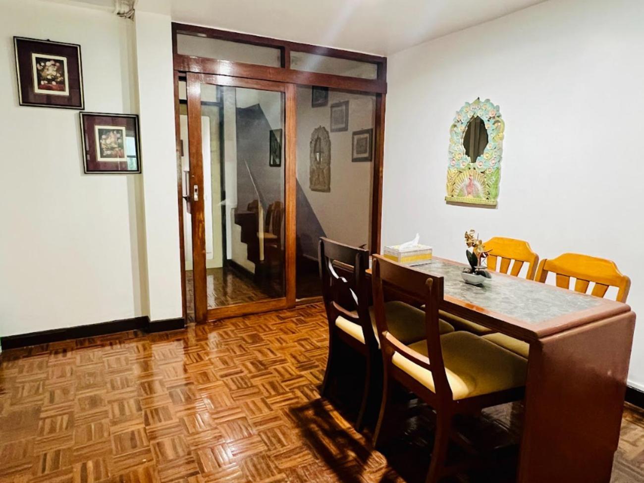 מלון בנגקוק Reehouse@Soi Cowboy/Asoke Bts מראה חיצוני תמונה